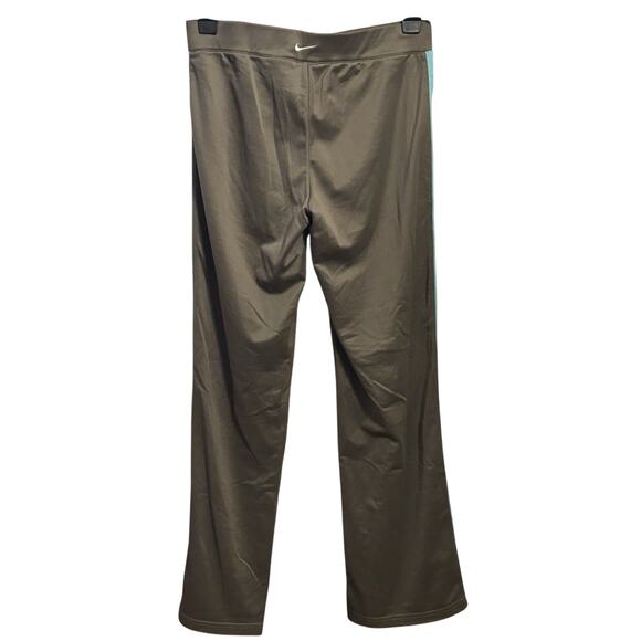 Nike Women's size M (8-10) Wide Leg Athletic Pants - Picture 2 of 3